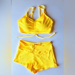NWOT Womens Yellow Swimsuit set